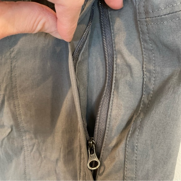 Rei Co Op Convertible Hiking Pants Gray Womens Size 2 - Picture 6 of 8